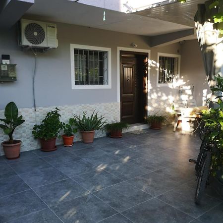 Guest House Emi بيرات المظهر الخارجي الصورة