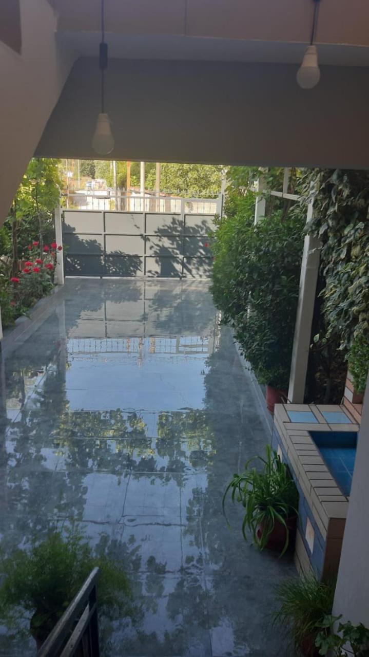 Guest House Emi بيرات المظهر الخارجي الصورة